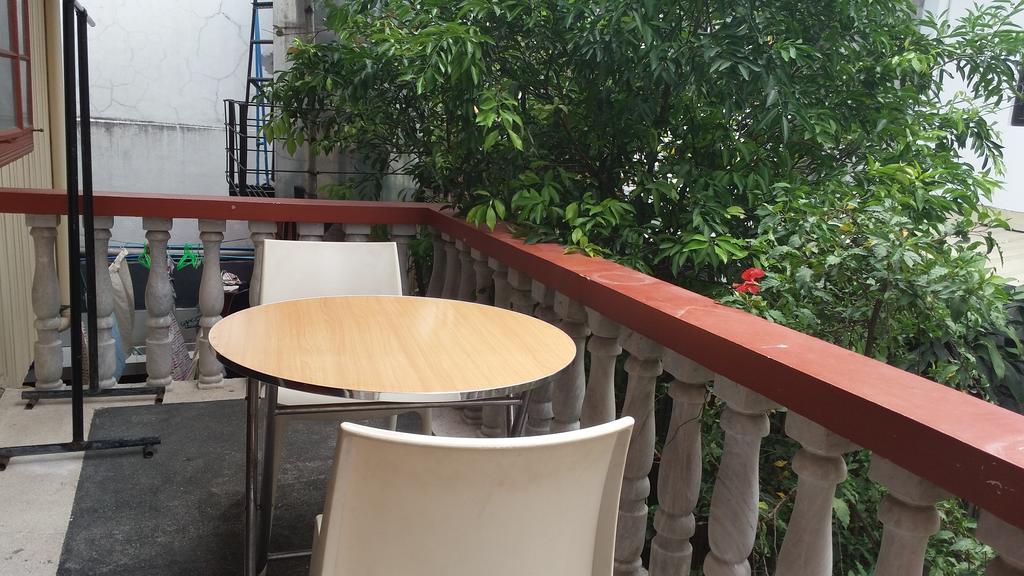Christopher B&B And Apartments (Adults Only) Paranaque City Экстерьер фото